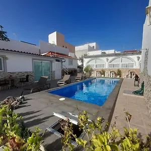 tenerife-little-village-1d.tenerifehoteles.net/